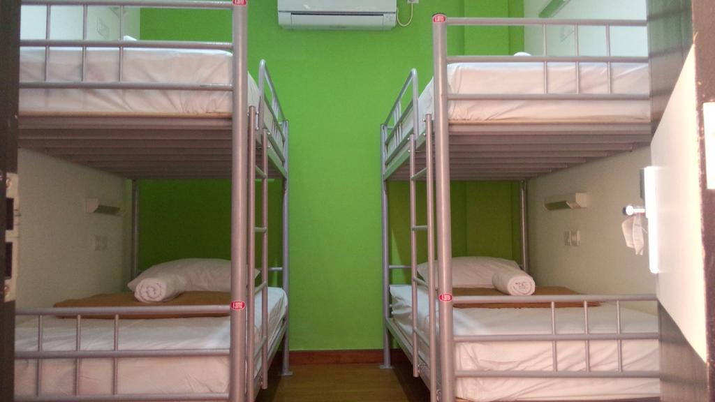 Cx Hostel Ground Zero กูตา ห้อง รูปภาพ